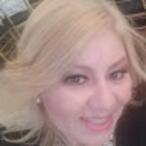 Meet your Posher, Beatriz adriana